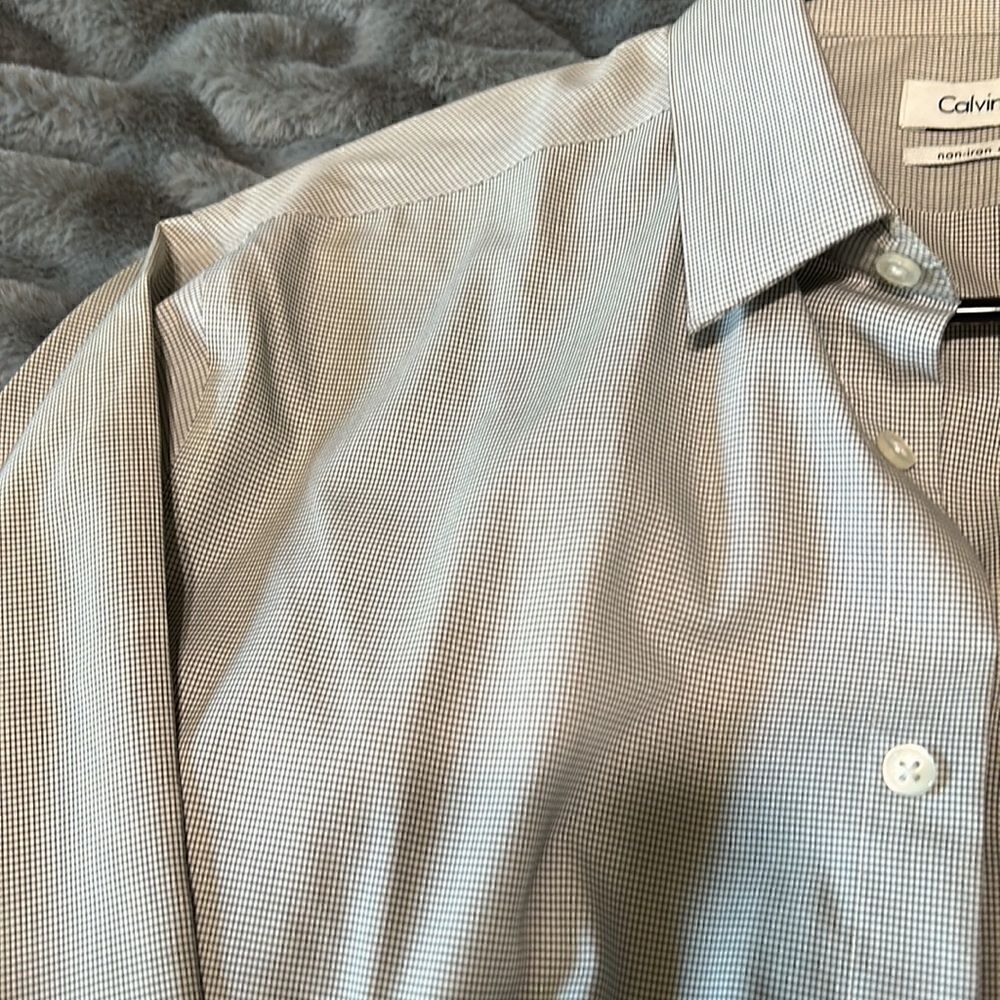 Calvin Klein Button-Down Shirt - Picture 7 of 11